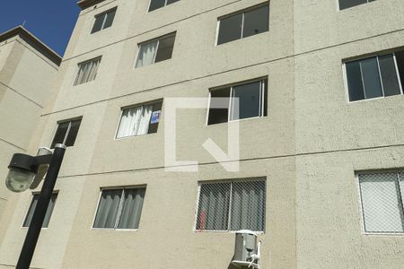 Placa de apartamento para alugar com 2 quartos, 42m² em Jardim Carvalho, Porto Alegre