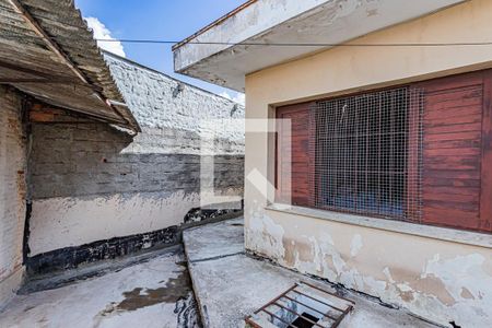 Quintal de casa à venda com 3 quartos, 160m² em Vila Diva (zona Norte), São Paulo