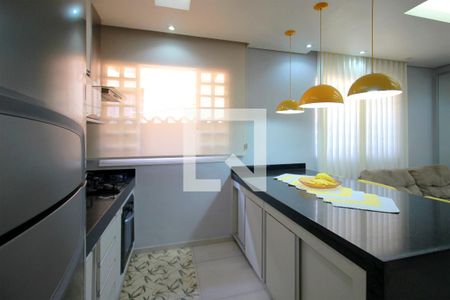 Cozinha de casa para alugar com 3 quartos, 80m² em Vera Cruz, Belo Horizonte