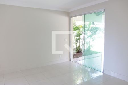 Sala de casa de condomínio para alugar com 3 quartos, 180m² em Setor Vila João Vaz, Goiânia