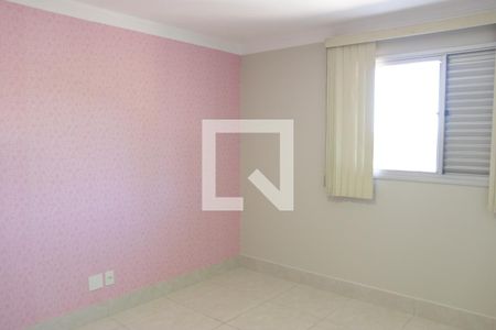 Quarto 2 de casa de condomínio para alugar com 3 quartos, 180m² em Setor Vila João Vaz, Goiânia