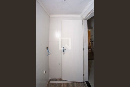 Banheiro de kitnet/studio para alugar com 1 quarto, 19m² em Casa Grande, Diadema
