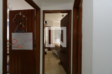 Corredor de apartamento à venda com 3 quartos, 148m² em Vila Curuçá, Santo André