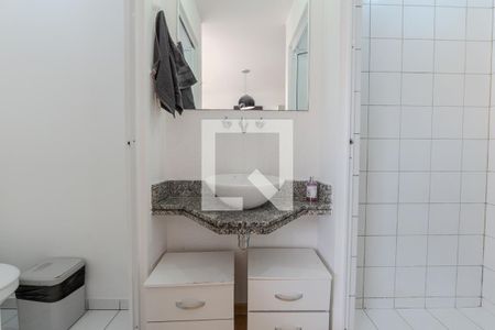 Banheiro de kitnet/studio para alugar com 1 quarto, 35m² em Consolação, São Paulo