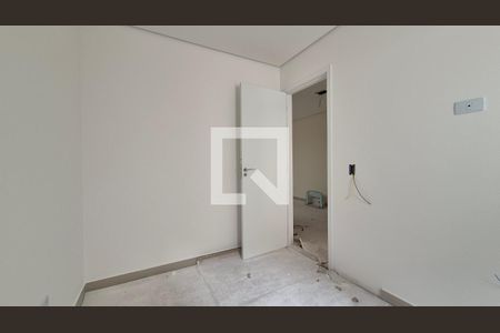Quarto de apartamento à venda com 2 quartos, 45m² em Vila Gilda, Santo André