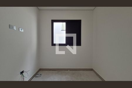 Quarto de apartamento à venda com 2 quartos, 45m² em Vila Gilda, Santo André