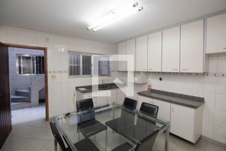 Cozinha de casa à venda com 3 quartos, 160m² em Vila Paiva, São Paulo