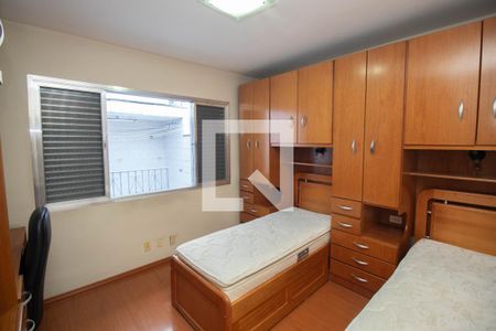 Quarto 3 de casa à venda com 3 quartos, 160m² em Vila Paiva, São Paulo