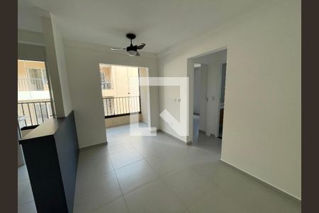Sala de apartamento para alugar com 2 quartos, 43m² em Jardim da Gloria, Cotia