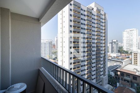Varanda de kitnet/studio à venda com 1 quarto, 26m² em Vila Olímpia, São Paulo