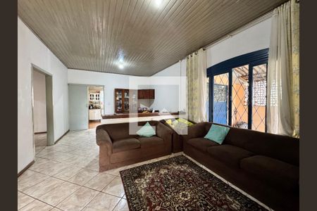 Sala de casa à venda com 3 quartos, 240m² em Scharlau, São Leopoldo