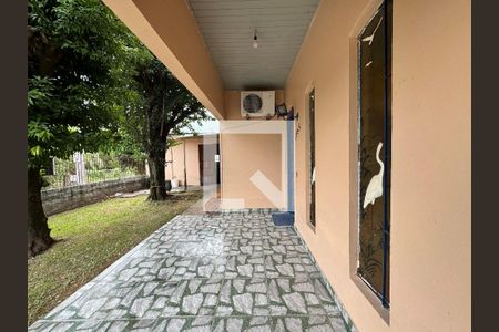 Quintal de casa à venda com 3 quartos, 240m² em Scharlau, São Leopoldo