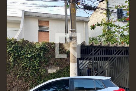 Fachada de casa à venda com 3 quartos, 190m² em Mirandópolis, São Paulo