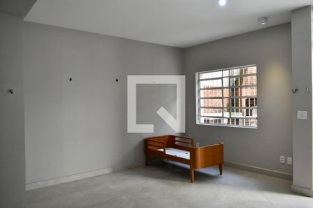 Sala de casa à venda com 3 quartos, 190m² em Mirandópolis, São Paulo