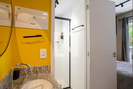Banheiro de kitnet/studio à venda com 1 quarto, 20m² em Bela Vista, São Paulo