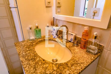 Banheiro de apartamento à venda com 1 quarto, 45m² em Jardim Oriental, São Paulo