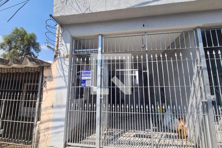 Fachada de casa à venda com 1 quarto, 200m² em Vila Primavera, São Paulo