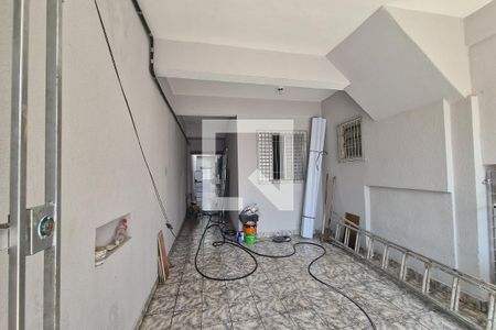 Garagem de casa à venda com 1 quarto, 200m² em Vila Primavera, São Paulo