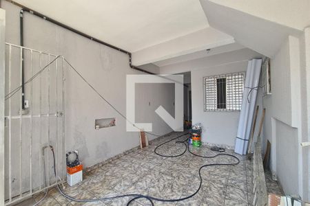 Garagem de casa à venda com 1 quarto, 200m² em Vila Primavera, São Paulo