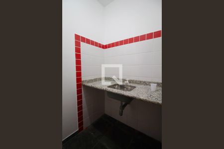 lavabo de casa para alugar com 2 quartos, 110m² em Sumarezinho, São Paulo