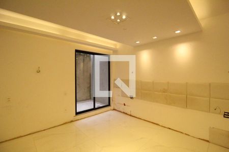 Quarto de casa de condomínio à venda com 5 quartos, 201m² em Taquara, Rio de Janeiro