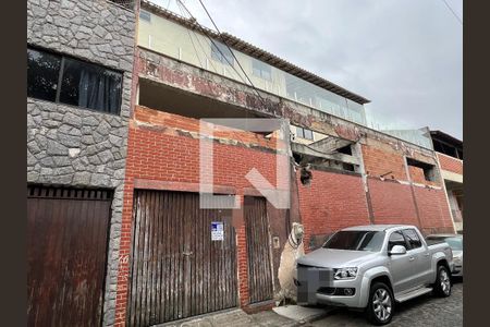 Fachada de casa de condomínio à venda com 5 quartos, 201m² em Taquara, Rio de Janeiro