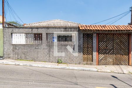 Fachada de casa para alugar com 1 quarto, 27m² em Vila Campestre, São Paulo