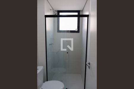 Banheiro de apartamento para alugar com 2 quartos, 53m² em Centro, Osasco