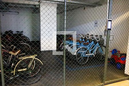 Área comum - Biciletário de apartamento para alugar com 2 quartos, 53m² em Centro, Osasco