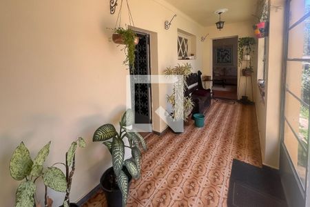 Varanda de casa à venda com 3 quartos, 400m² em Serra, Belo Horizonte