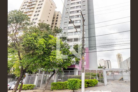 Fachada de apartamento à venda com 2 quartos, 49m² em Vila Bertioga, São Paulo