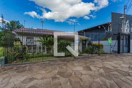 Fachada de casa para alugar com 3 quartos, 588m² em Três Figueiras, Porto Alegre