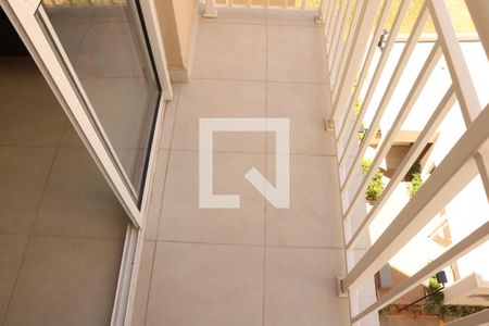Varanda de apartamento para alugar com 1 quarto, 27m² em Parque Industrial Tomas Edson, São Paulo