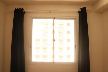 Quarto 1 de apartamento para alugar com 1 quarto, 27m² em Parque Industrial Tomas Edson, São Paulo