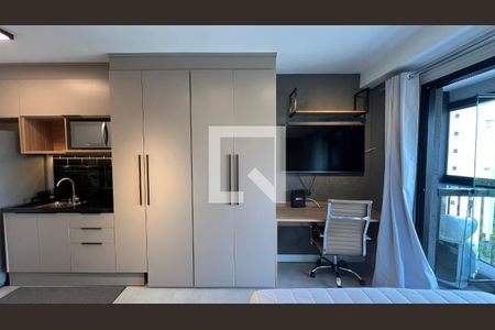 Quarto/Sala de kitnet/studio para alugar com 1 quarto, 25m² em Pinheiros, São Paulo