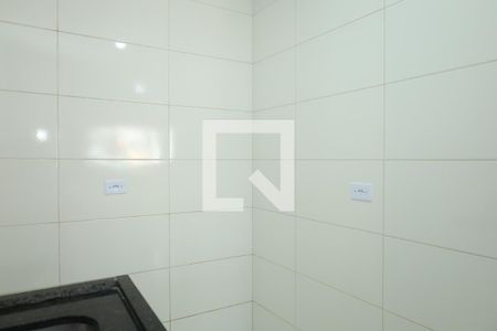 Cozinha de casa para alugar com 2 quartos, 50m² em Vila Carmosina, São Paulo