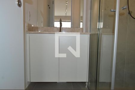 Banheiro de kitnet/studio para alugar com 1 quarto, 32m² em Ipiranga, São Paulo