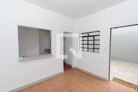 Sala de casa para alugar com 3 quartos, 70m² em Milionarios (barreiro), Belo Horizonte