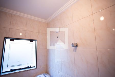 BANHEIRO ÁREA DE SERVIÇO de casa à venda com 3 quartos, 183m² em São Domingos, São Paulo