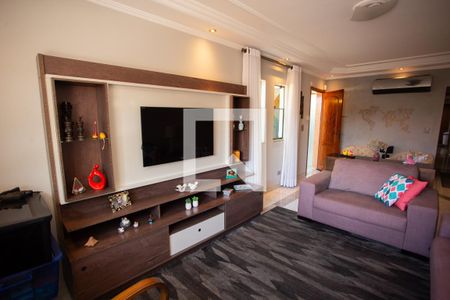 SALA de casa à venda com 3 quartos, 183m² em São Domingos, São Paulo