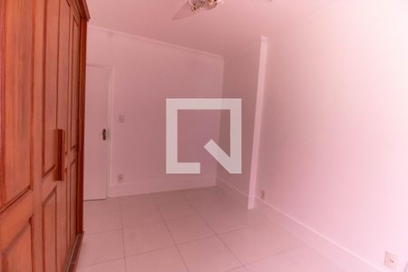 Quarto 1 de apartamento à venda com 2 quartos, 80m² em Icaraí, Niterói
