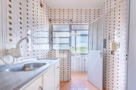 Cozinha de apartamento para alugar com 1 quarto, 39m² em Cristo Redentor, Porto Alegre