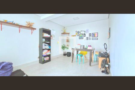 Sala de TV de casa de condomínio à venda com 6 quartos, 376m² em , Vespasiano