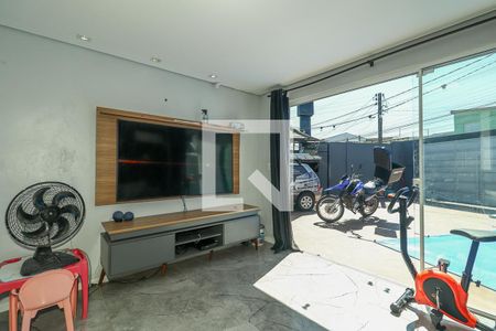 Sala de casa à venda com 3 quartos, 100m² em Sarandi, Porto Alegre