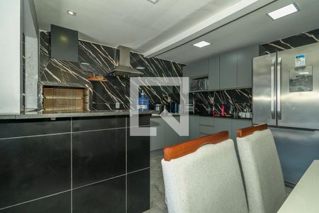 Cozinha de casa à venda com 3 quartos, 100m² em Sarandi, Porto Alegre