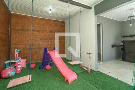 Edícula de casa à venda com 3 quartos, 100m² em Sarandi, Porto Alegre