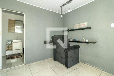 Edícula de casa à venda com 3 quartos, 100m² em Sarandi, Porto Alegre