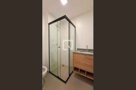 Banheiro de kitnet/studio à venda com 1 quarto, 26m² em Cerqueira César, São Paulo