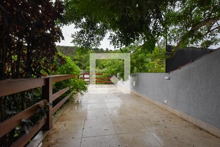 Área externa de casa à venda com 3 quartos, 300m² em Matapaca, Niterói