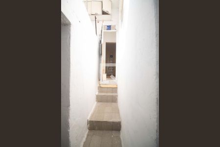 Área de serviço - escada de casa para alugar com 2 quartos, 85m² em Botafogo, Rio de Janeiro